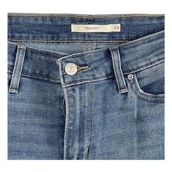 Women's Jeans Medium Wash Blue Levi Strauss 711 Skinny Jeans Size: 29 - Picture 4 of 6